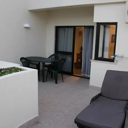 Magnoliamar 304 Lagos